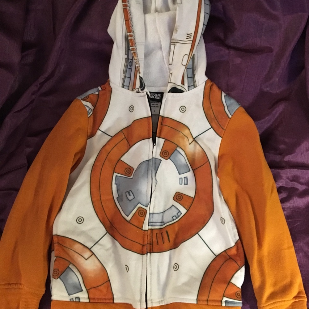 5t BB8 Star wars hoodies 5t -one left